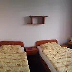בית אירוח Joda Goscinne *