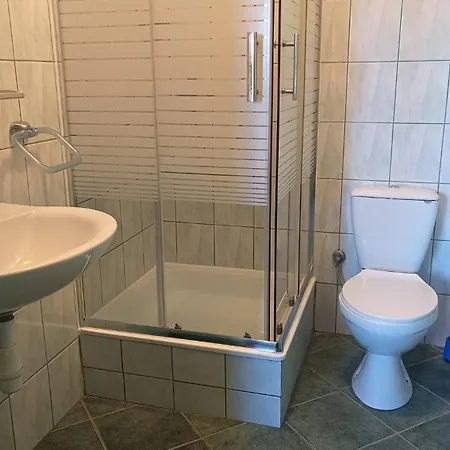 Joda Pokoje Goscinne Homestay *