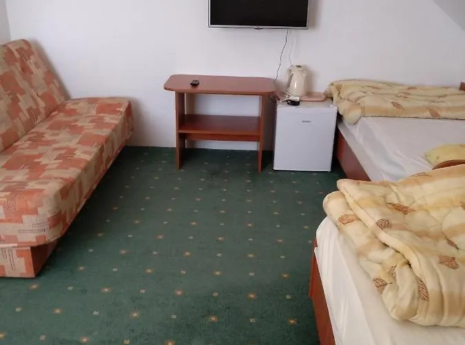 Séjour chez l'habitant Joda Goscinne Rewal